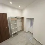 Chic 2-br Loft W And Yard